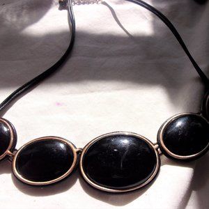 5X brand statement necklace